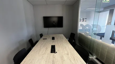 Peter Place Office Park, 54 Peter Place has a 364m² Office Space Available To Let (3)